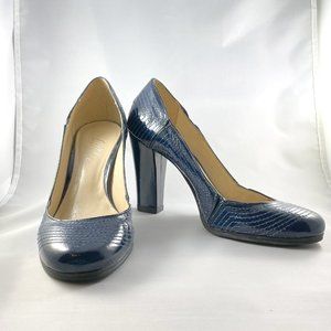 Lillybee Blue Patent Heels Sz 7